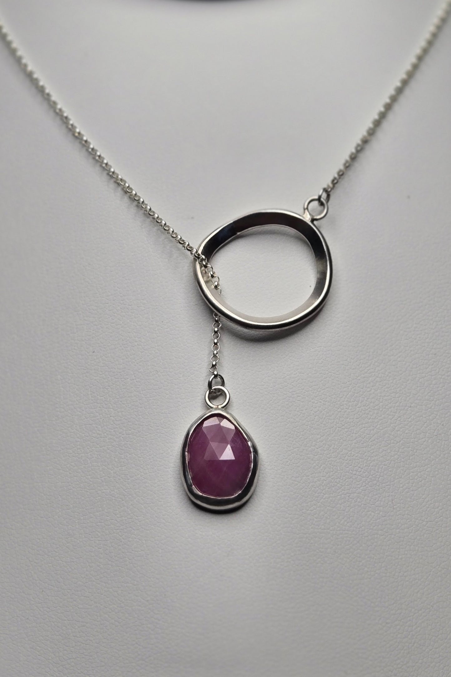 Rhodolite Lariat