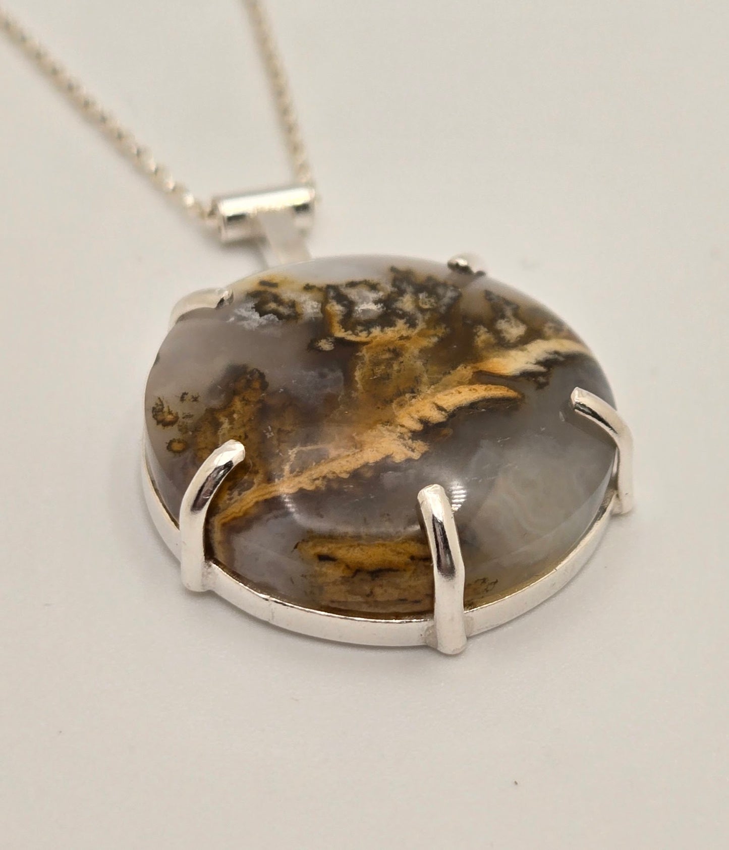 Plume Agate Necklace