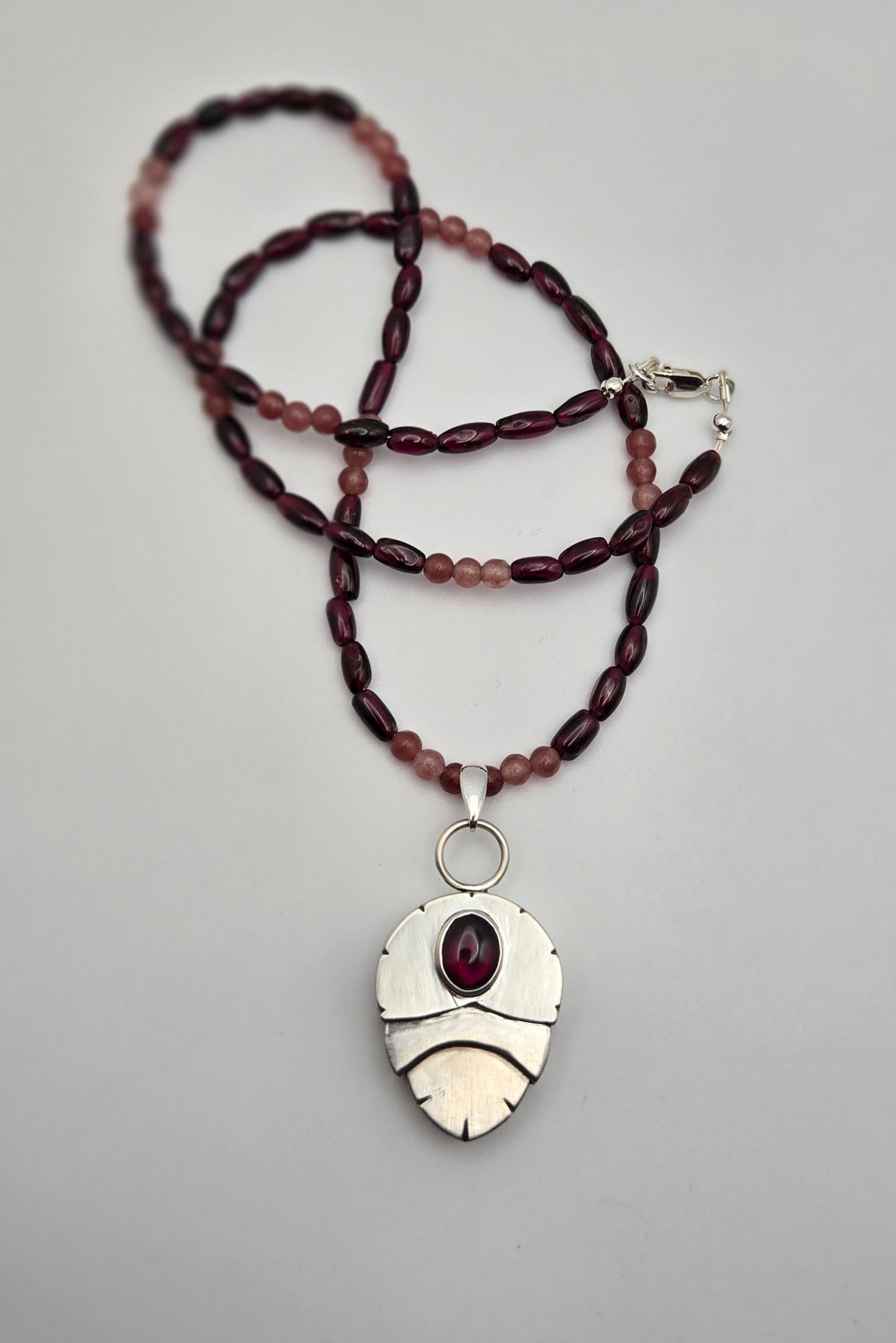 Nested Hollow Form Necklace