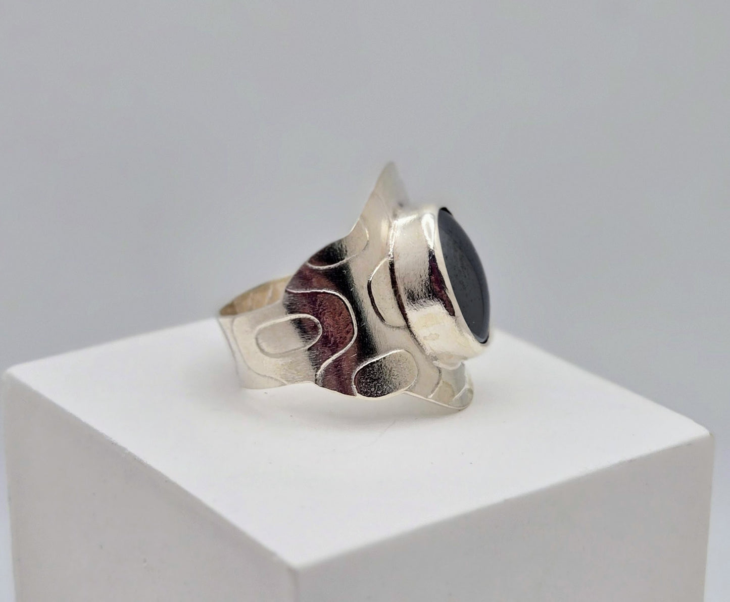 Hematite Saddle Ring