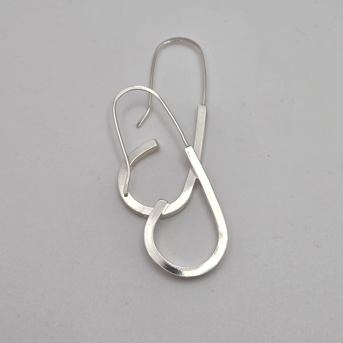 Curved drop Earrings